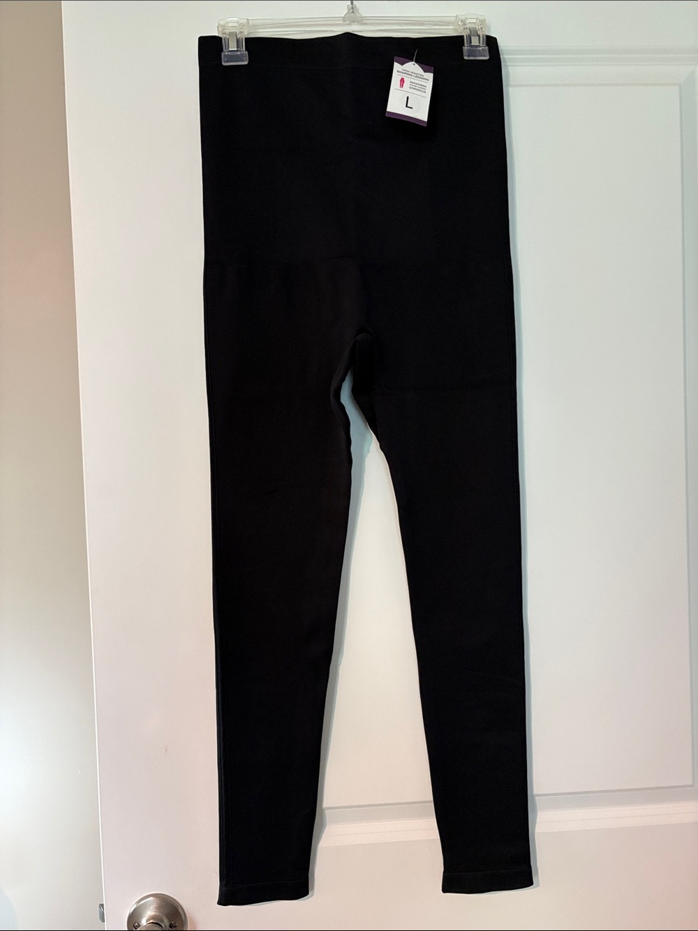 Woman’s Black Stretch Leggings - Unbranded